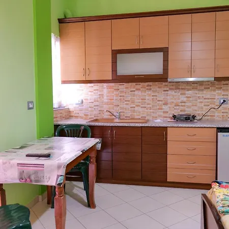 Lida Appartement Saranda